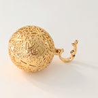 Pendentif bola de grossesse mandala or avec grelot - 2 cm