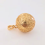 Pendentif bola de grossesse mandala or avec grelot - 2 cm