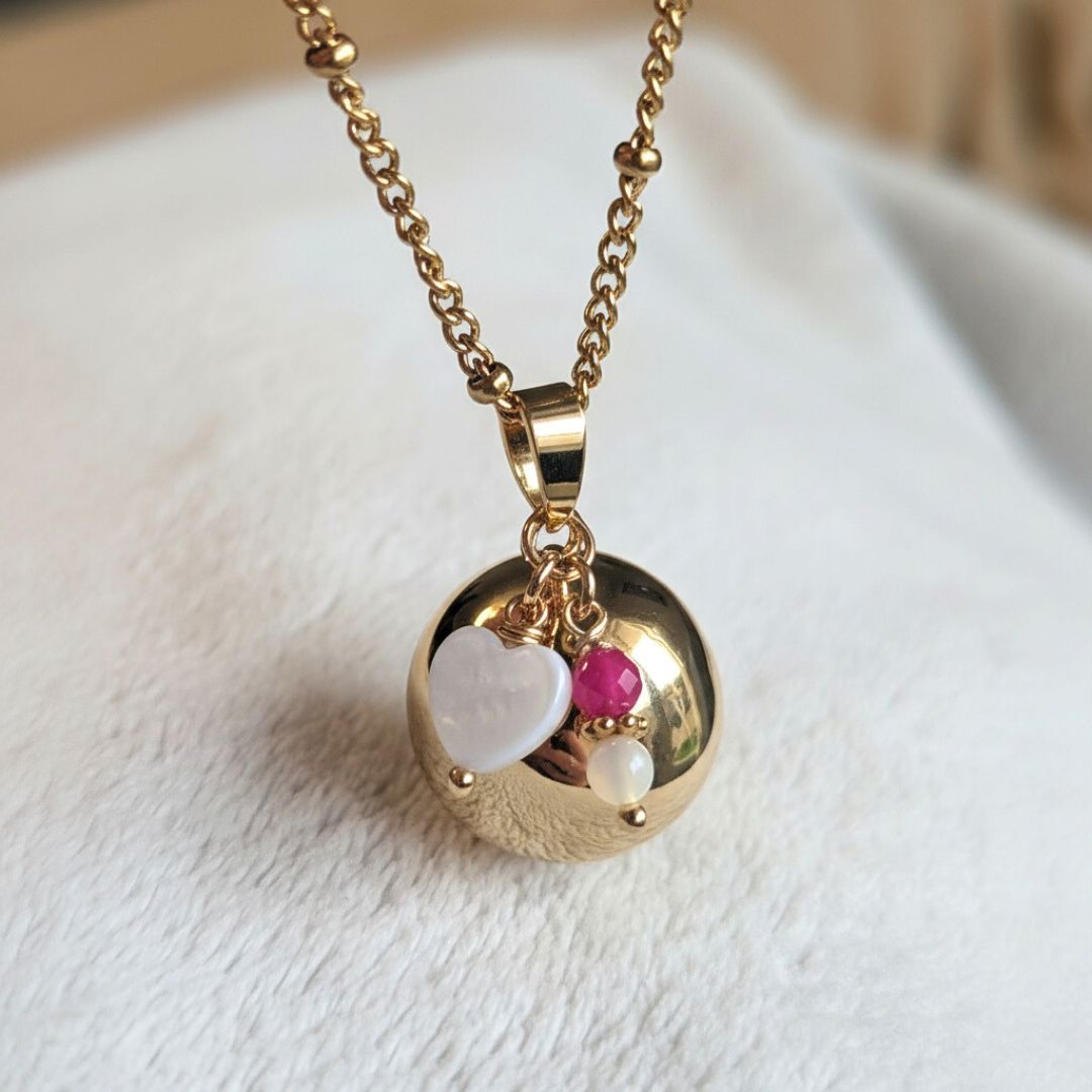 Bola grossesse coeur nacre & pierre rubis - Plaqué or & chaine acier