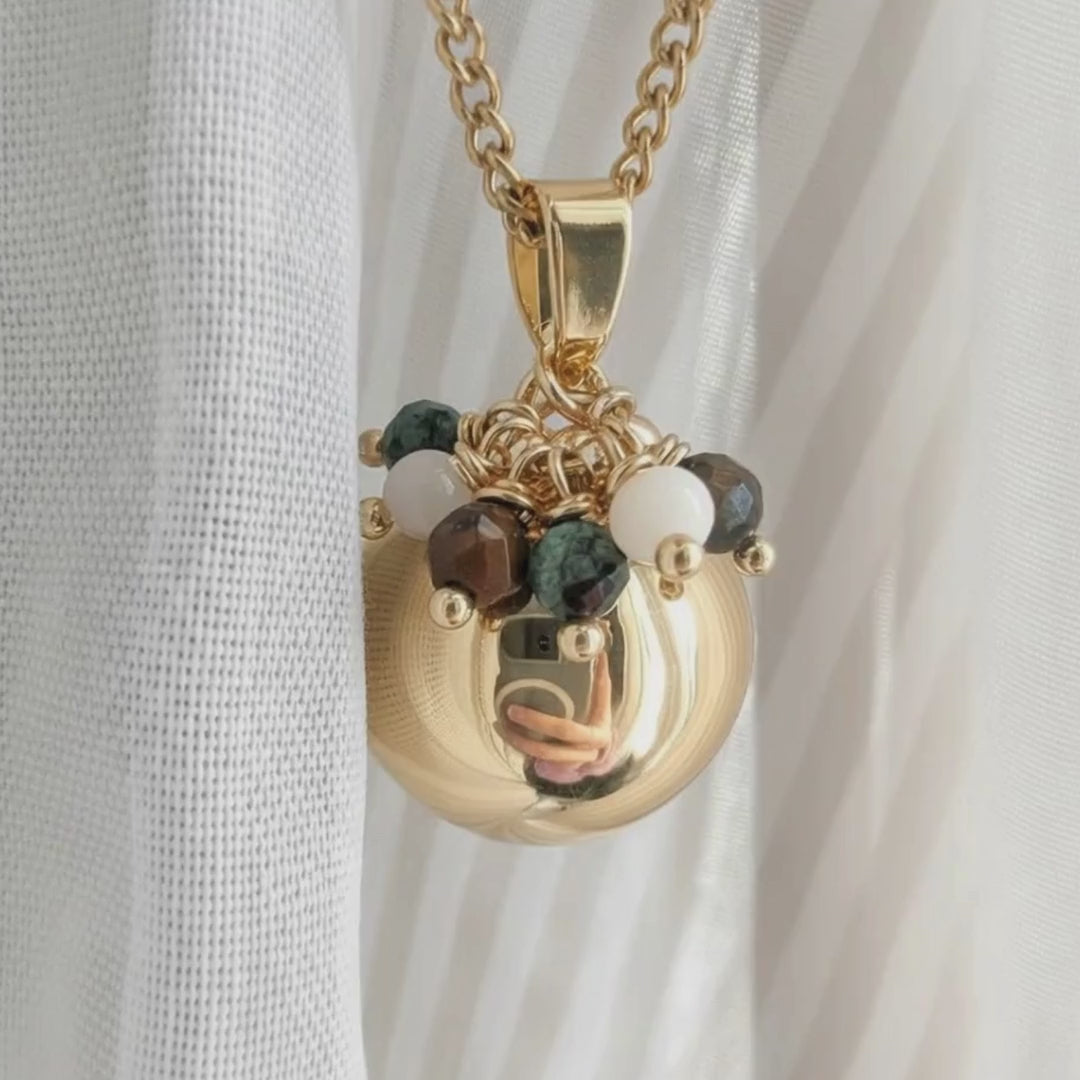 Bola grossesse pierre naturelle émeraude, œil de tigre et nacre - Plaqué or